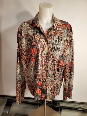 Southern Lady Paisley Floral Button-Front Blouse in Black, Cream, and Red